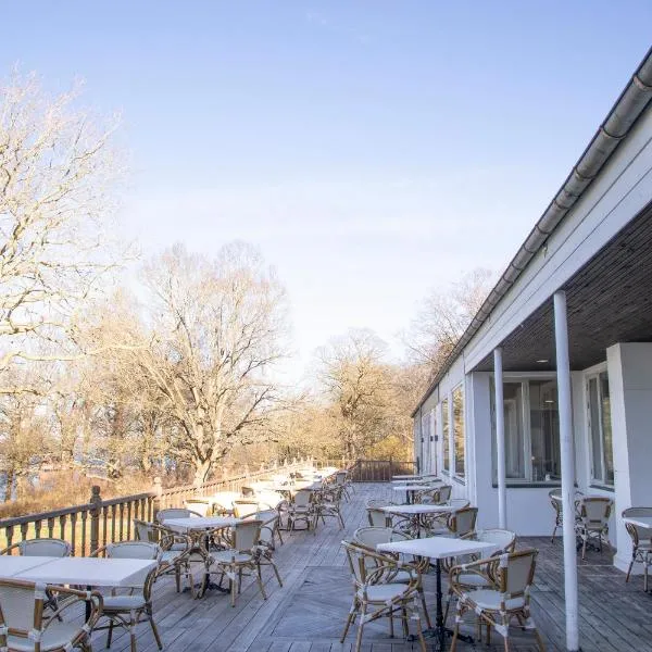 Hotel Strandparken, hotelli kohteessa Holbæk