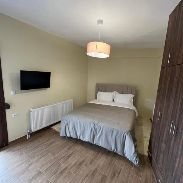 Kiritsi STUDIOS, hotel in Morfovoúnion