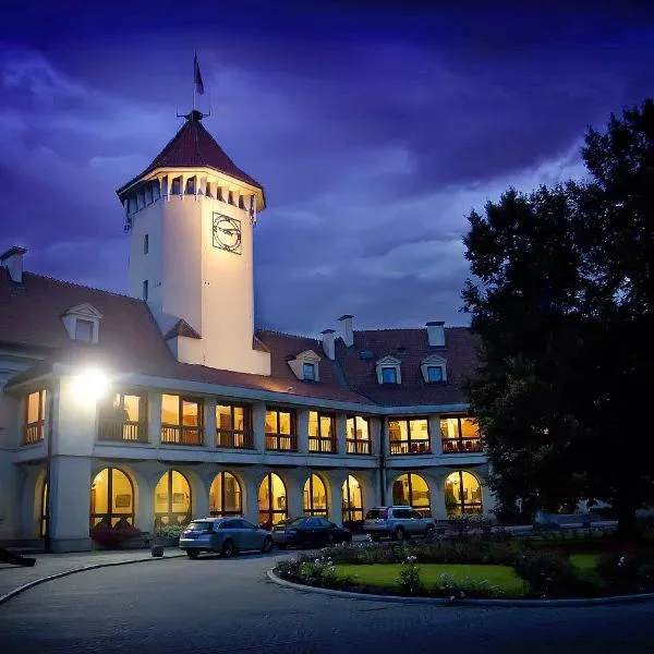 Hotel Zamek Pułtusk Dom Polonii, hotel v destinaci Pułtusk