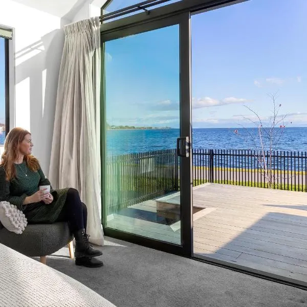 Absolute Lakefront House, hotel in Taupo