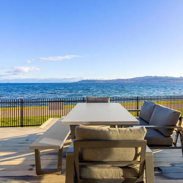 Premium Lakefront Unit Spa Pool, hotel v destinaci Taupo