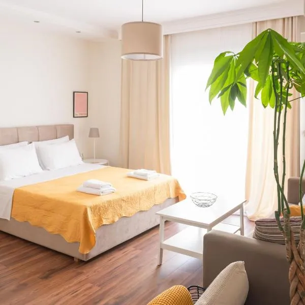 Harmony Stay Center Xanthi with Private Parking Meno Homes 6A, hotel en Xánthi
