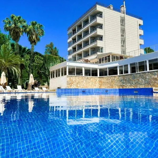 THE NIX HOTEL PATARA Beach – hotel w mieście Patara
