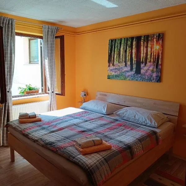 IVONNE, hotel in Bovec