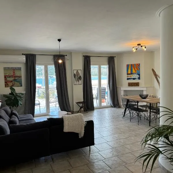 Athena's Sea View Apartment, hotel ad Argostoli