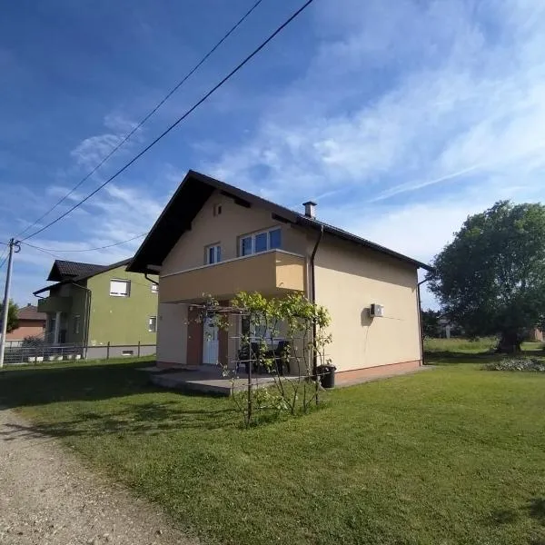 Gold Home, hotel in Bosanska Gradiška