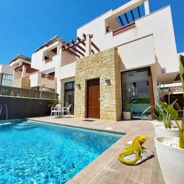 Casa Lagunas - Luxury Villa in Ciudad Quesada, hotel Rojalesben