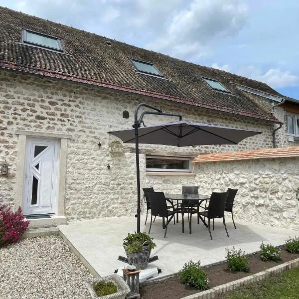 L'histoire d'une hirondelle, hotel in Bouafles