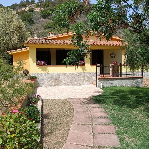 Villa Magnolia, hotel v destinaci Chia