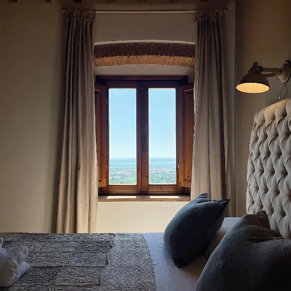 Bouganville – hotel w mieście Rosignano Marittimo