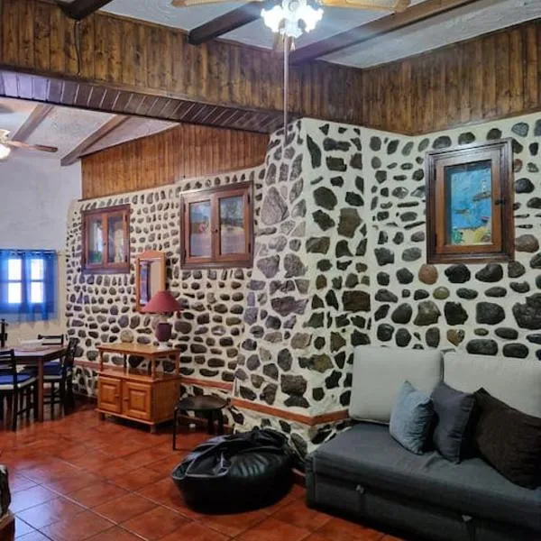 Casa cueva Martín, hotel in Carrizal
