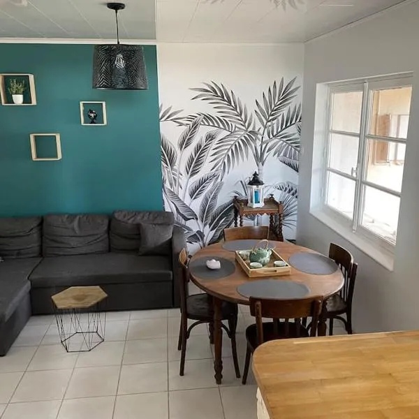 Maison au calme、Saint-Nazaire-sur-Charenteのホテル