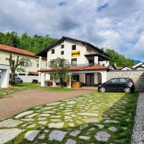 Apartma & RAfting, hotel in Kobarid