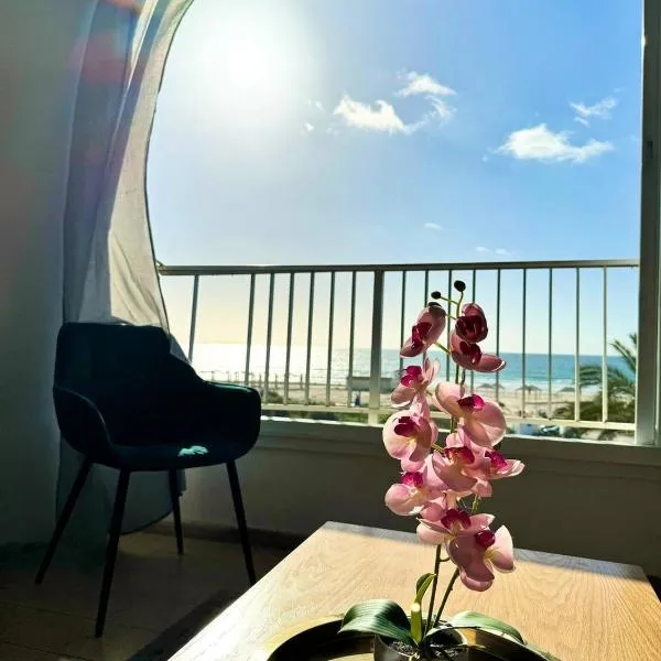 Amazing sea view, hotel v destinaci Qiryat Yam