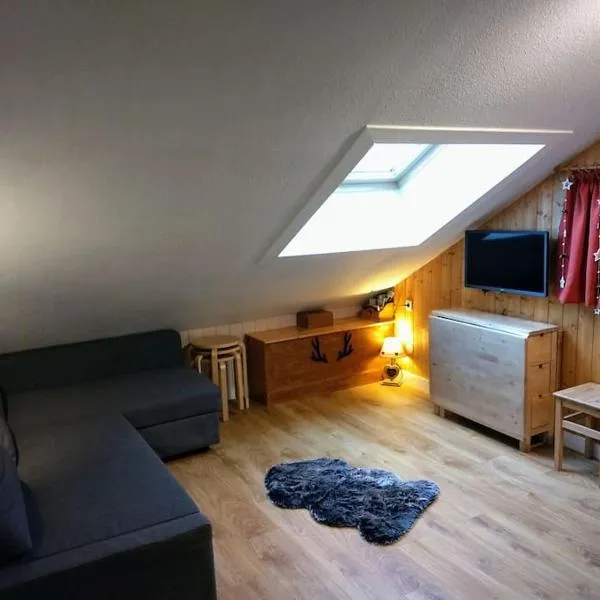 T2 pour 4 pers style chalet pied des pistes, hotel v destinácii Bolquere Pyrenees 2000