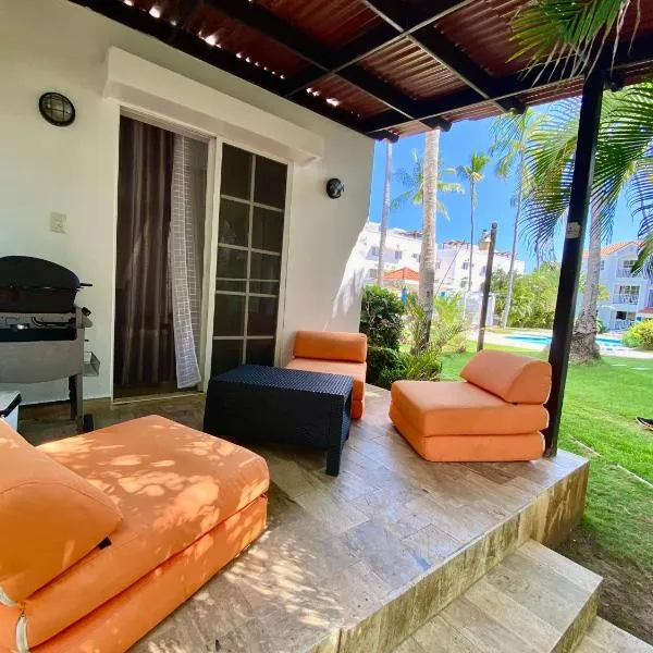 Madonna Pool Beach los Corales, hotel v destinaci Punta Cana