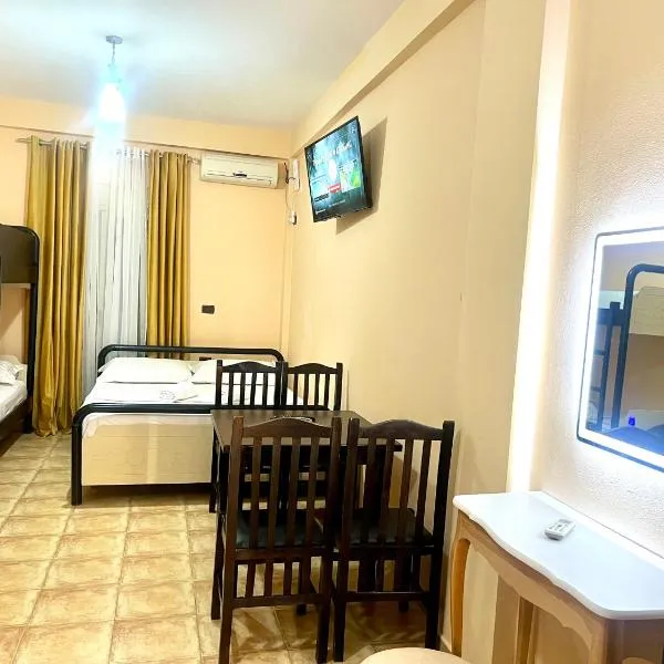Hotel Asteri โรงแรมในเวลิโปเยอ