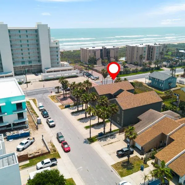 Beautiful 2 Bed 2 bath 1st Floor condo by beach with Pool, hotel v destinaci South Padre Island