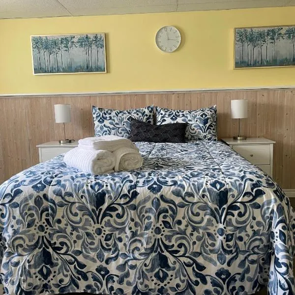 Private Suite in Niagara Falls, hotel v destinaci Niagara Falls