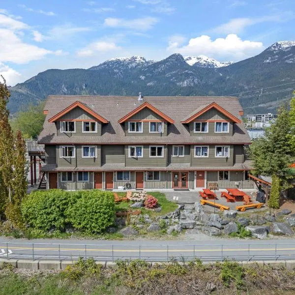 Squamish Adventure Inn, hotel di Furry Creek