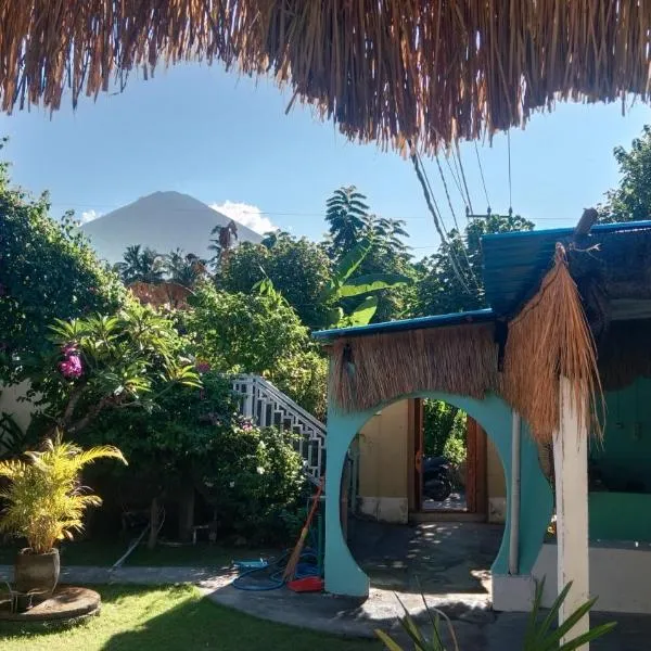 Black Sand hostel Amed, hotel v destinaci Amed