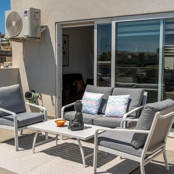 LA88 Cityway Penthouse, hotel a Il-Gżira