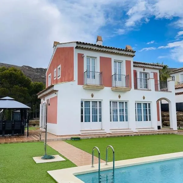 Magnificent mediterranean villa, hotell sihtkohas Finestrat