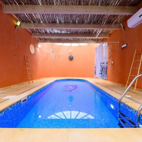 כרמל במדבר, hotel di Merhav Am