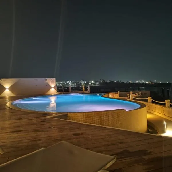 Sol y mar，位于博卡德尔里奥的酒店