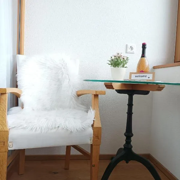 Faschina Apartment - Top 1, hotel in Fontanella