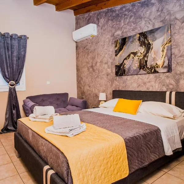 The DreamHouse Athens Airport, hotel v destinaci Artemida