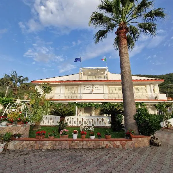 SANTA VENERE Apartments "PARCHEGGIO privato MOTO-AUTO" Ricarica auto Elettriche, hotel v destinaci Tropea