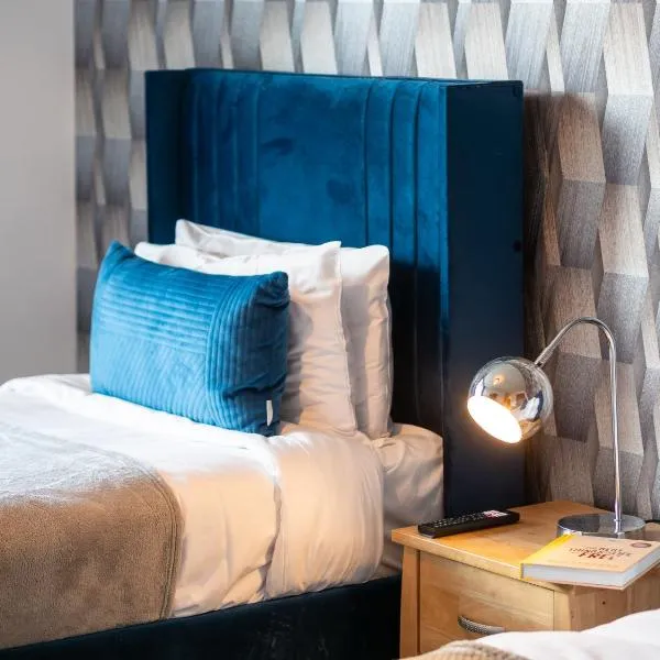 Central Birmingham Apartment with Balcony & Netflix, hotel din Birmingham