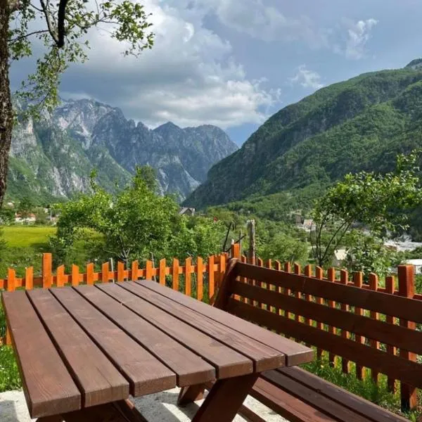 Bujtina Pllumi Theth, hotel v destinaci Theth