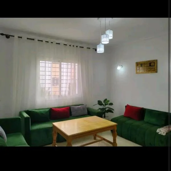 Appartement familial 5 min plage skhirat, ξενοδοχείο σε Skhirat