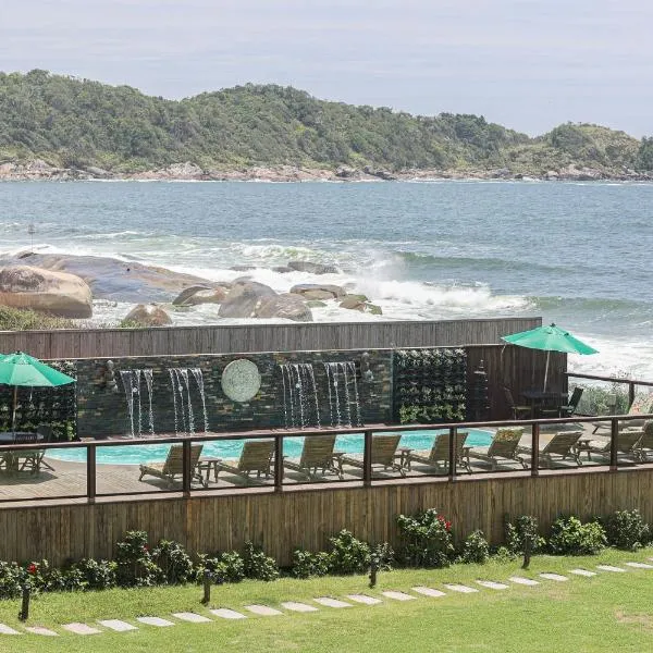 Estaleiro Guest House, hotell sihtkohas Balneário Camboriú