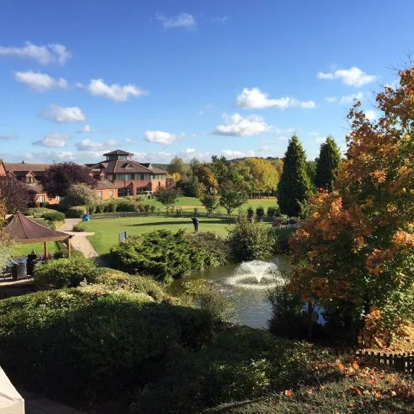Abbey Hotel Golf & Spa、レディッチのホテル