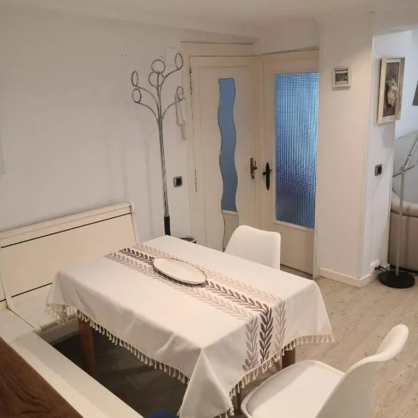 Casa de Pescadores V01A01 by R2R Consulting, khách sạn ở Elanchove