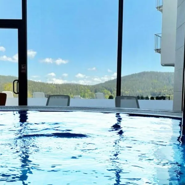 Biała Woda에 위치한 호텔 Panorama - Czarna Góra Resort by Sun & Snow z nielimitowanym basenem
