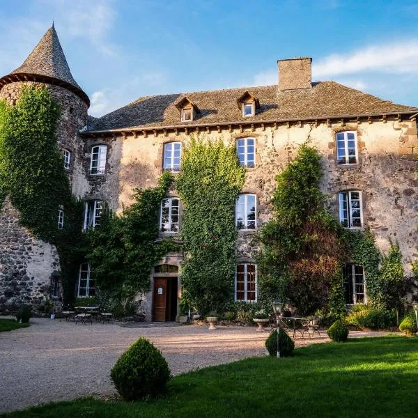 Château de Taussac, hotel in Cros-de-Ronesque