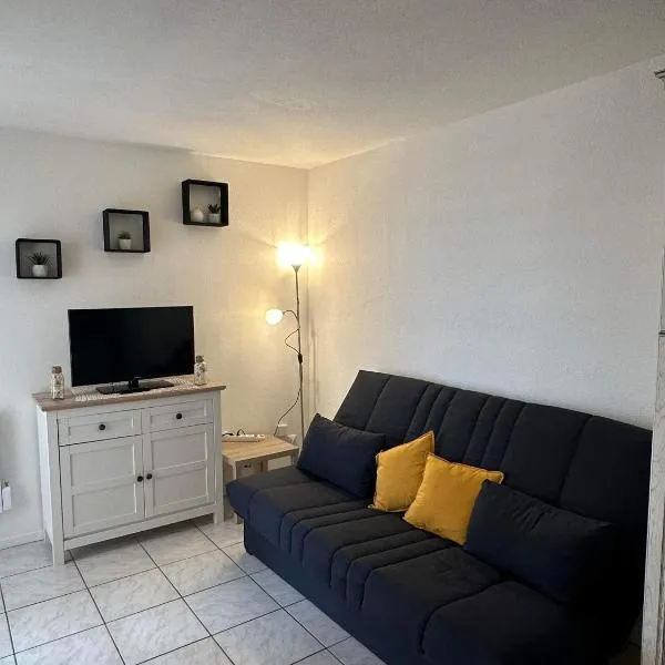 Appartement avec vue sur la mer, hotel v destinácii Fleury