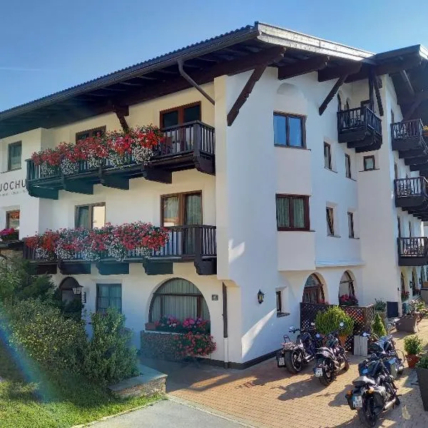 Jochum Hotel Garni, готель у місті Feichten Im Kaunertal