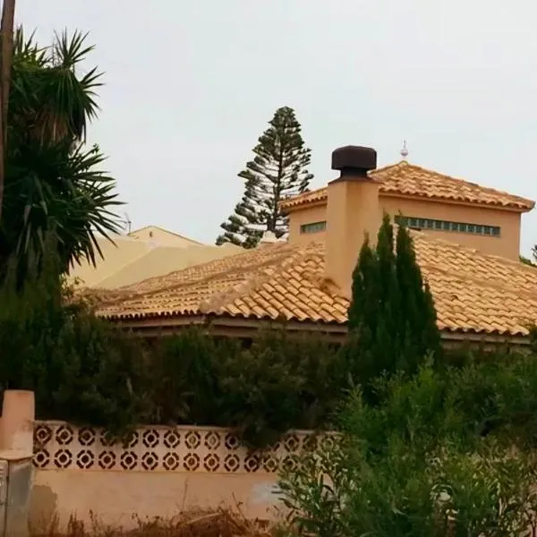 Chalet los sauces, hotel v destinaci Cabo de Palos