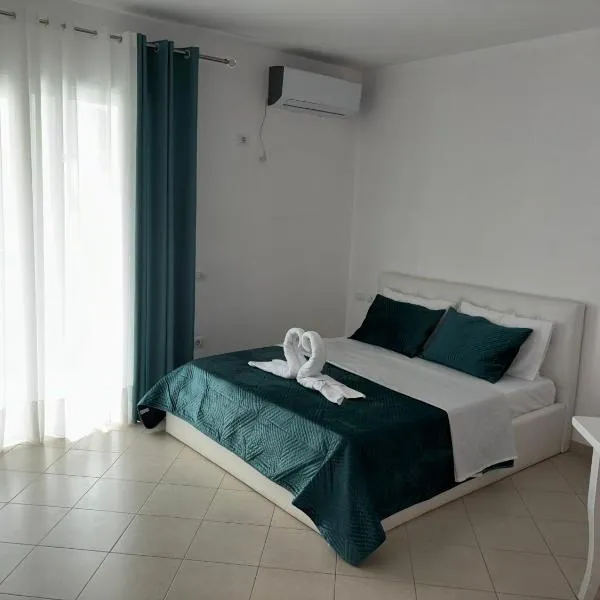 Tisa Apartment、ヴロラのホテル