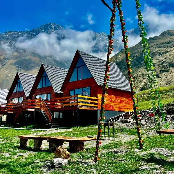 Cozy Home Kazbegi, hotel in Stepantsminda