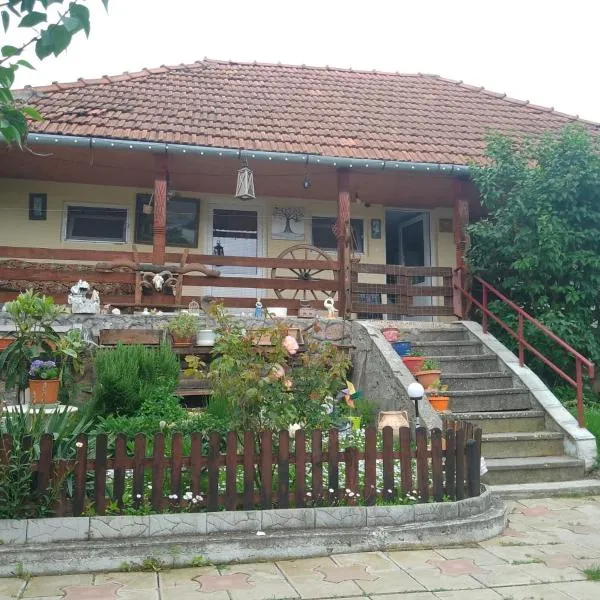 Luna de miere 2, hotel di Deva