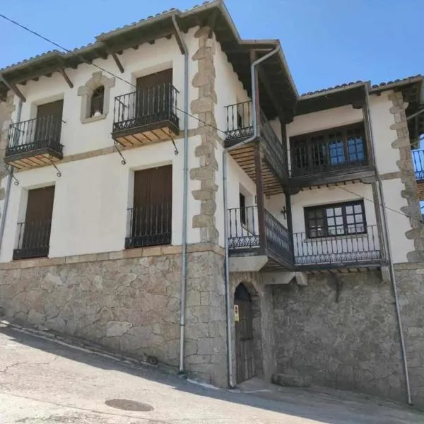 Casa Rural El Mirador del Pico, hotel in Lanzahita