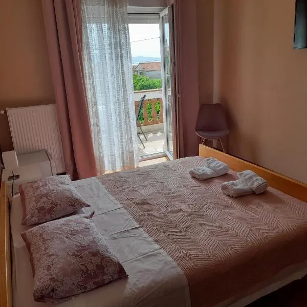 Rooms Margarita, готель у Задарі
