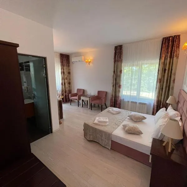 Steaua Apelor Family Resort, hotel en Nufăru