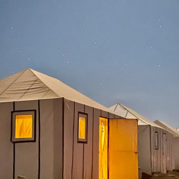 Chegaga Starlight Camp - Mhamid Desert Haven, hotel a M'Hamid